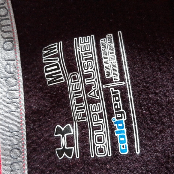 Under Armour Medium Fitted Coldgear Neon Pink Long Sleeve Athletic Top - Picture 4 of 14